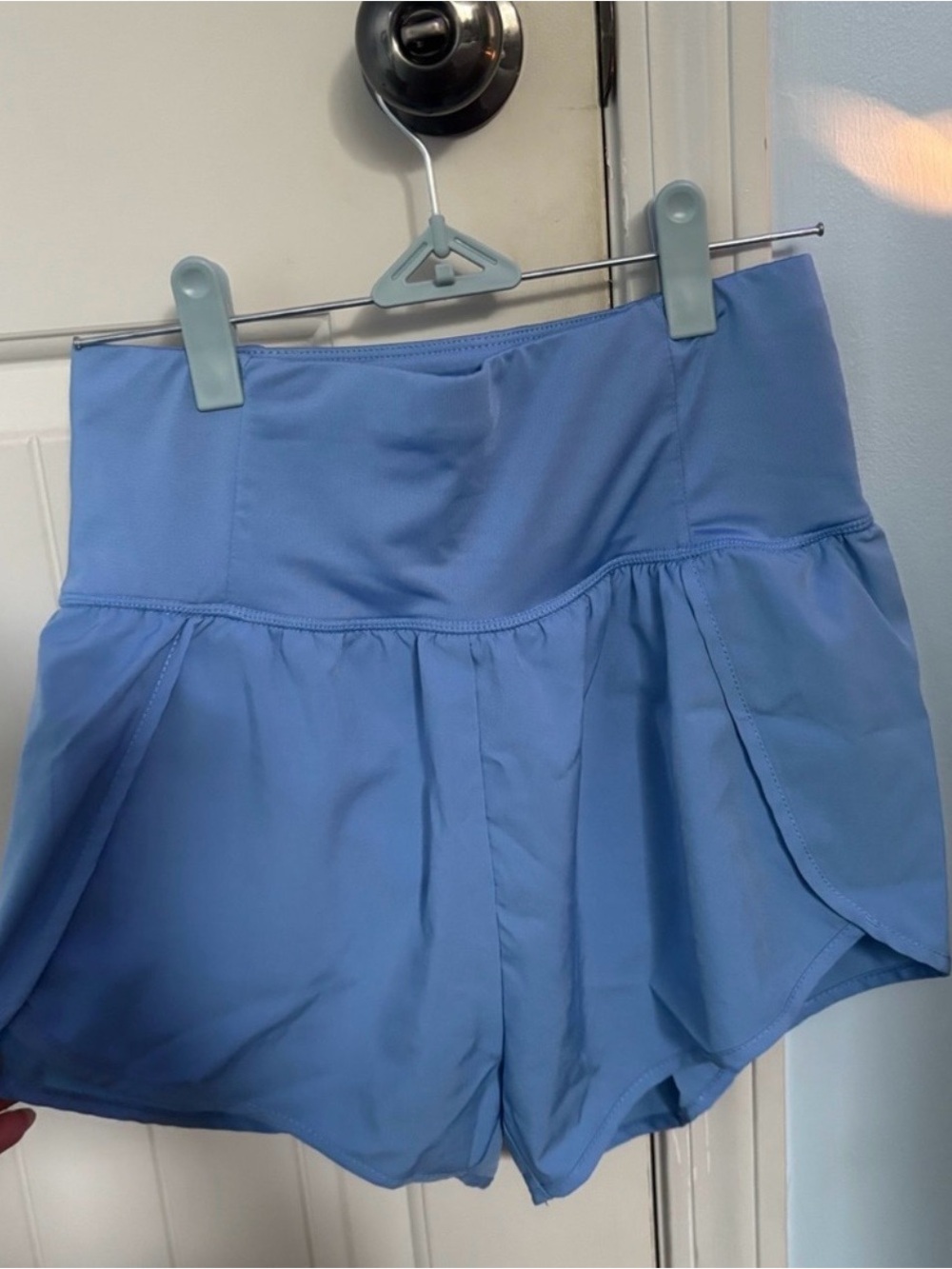 Love Tree athletic shorts - Picture 3 of 7